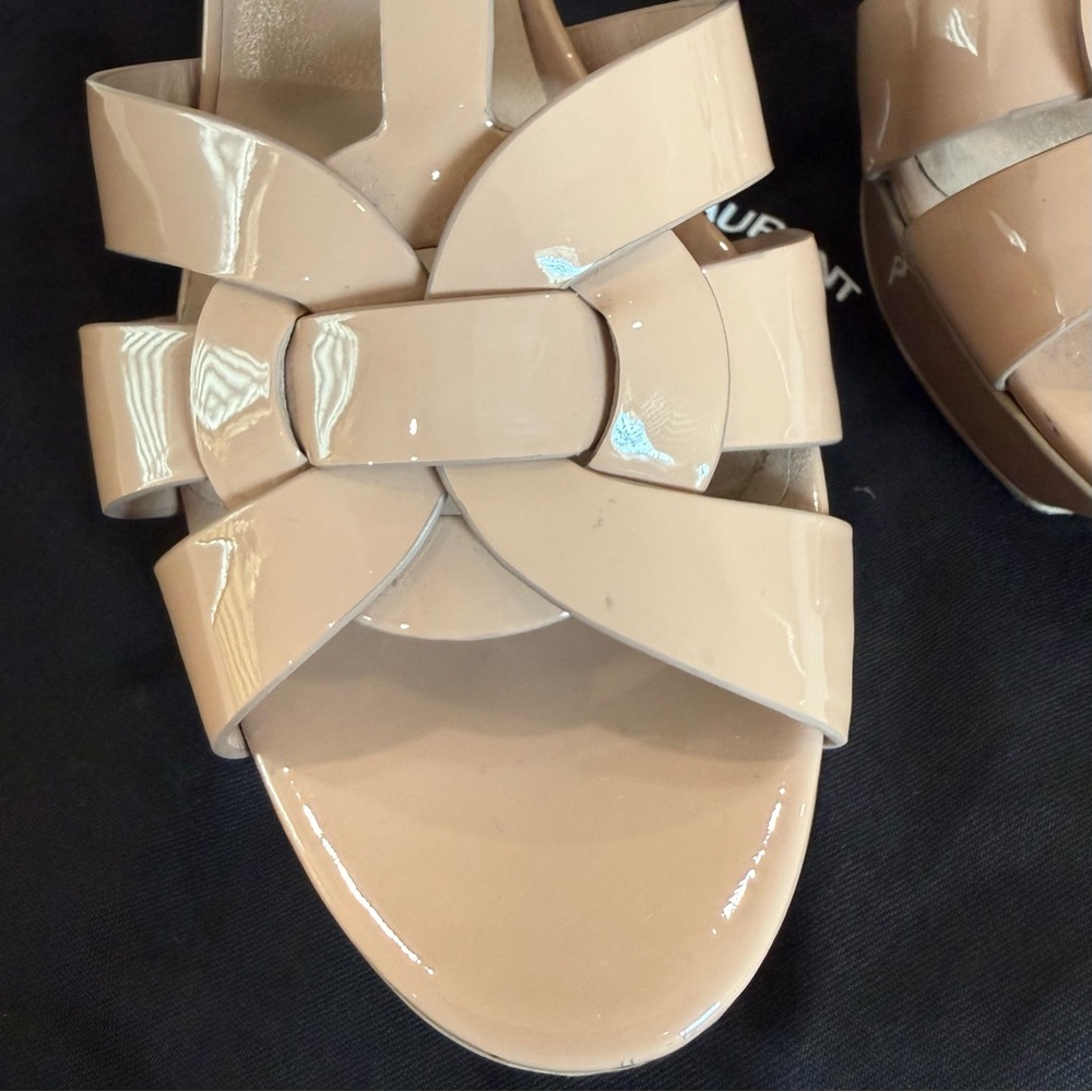 Saint Laurent | Nude Patent Leather Tribute Platform Sandals - Picture 14 of 16